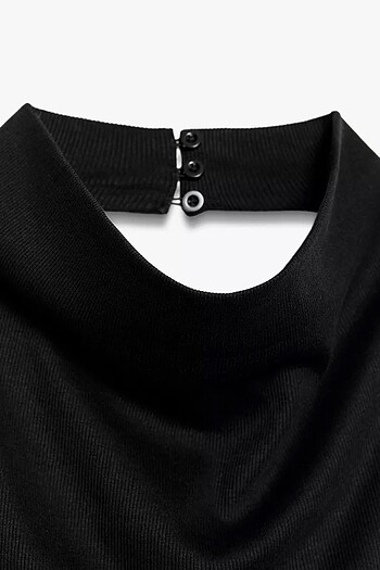 xs Beden siyah Renk ZARA HALTER YAKA MİDİ ELBİSE