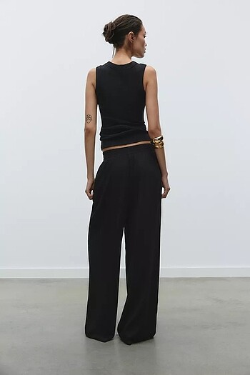 m Beden ZARA BELİ ELASTİK GENİŞ PAÇA PANTOLON