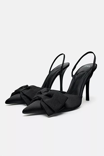 ZARA FİYONKLU TOPUKLU AYAKKABI
