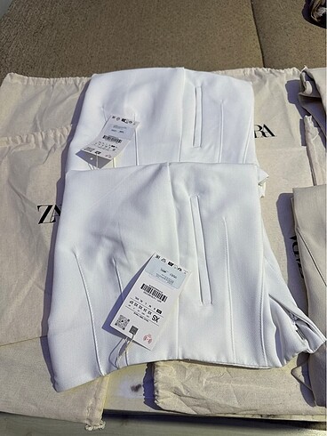 xs Beden beyaz Renk ZARA YÜKSEK BEL PANTOLON