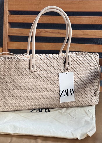 ZARA ORİJİNAL SIFIR ETİKETLİ UZUN ÖRGÜLÜ TOTE ÇANTA