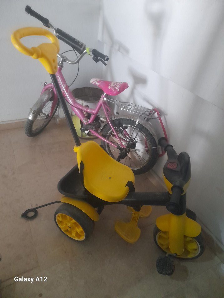 Sarı Renkli Çocuk Üç Tekerlekli Bisiklet - Görsel 2