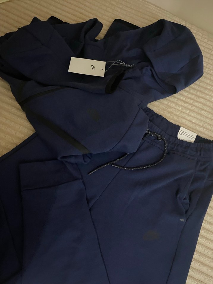 Lacivert Nike Tech - Görsel 3