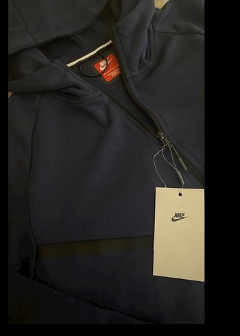 Nike Tech - Görsel 2