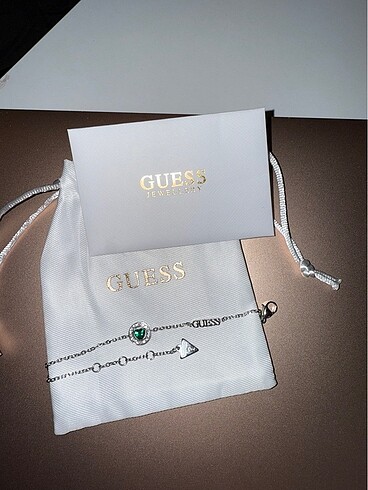  Beden guess bileklik