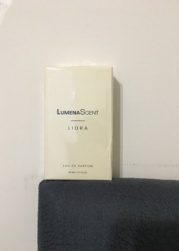 Liora Lumenascent Kadın Parfümü 50 ml - Görsel 2