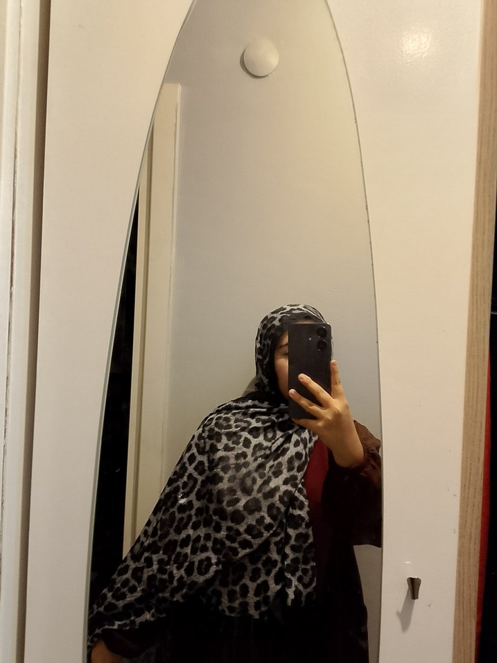 Kadın Şal - Görsel 2