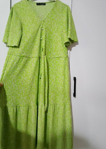 Düğmeli Yeşil Uzun Bohem Elbise - Görsel 2