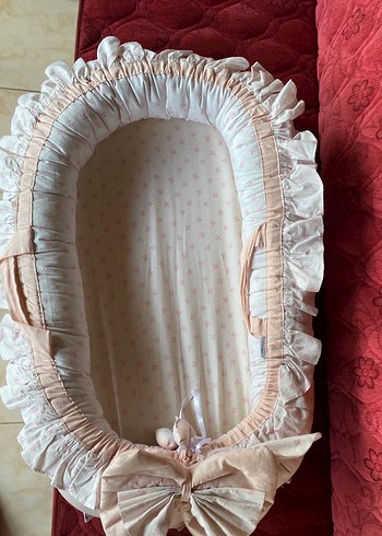 Nakışlı Pembe Bebek Uyku Yatağı - Görsel 5