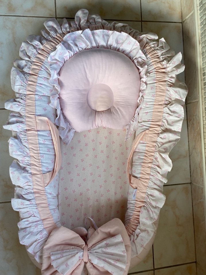 Nakışlı Pembe Bebek Uyku Yatağı - Görsel 2