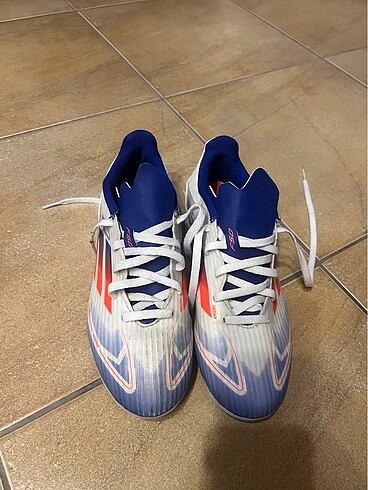 Adidas F30 cocuk krampon