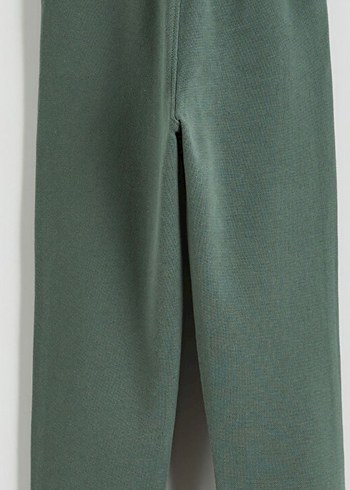 Düğmeli Polo Yaka Yeşil Beyaz Çizgili Beyaz Erkek Çocuk Takımı - Görsel 7