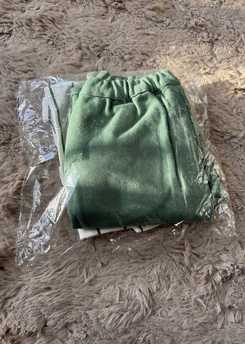 Düğmeli Polo Yaka Yeşil Beyaz Çizgili Beyaz Erkek Çocuk Takımı - Görsel 17