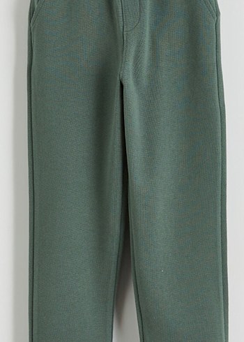 Düğmeli Polo Yaka Yeşil Beyaz Çizgili Beyaz Erkek Çocuk Takımı - Görsel 5