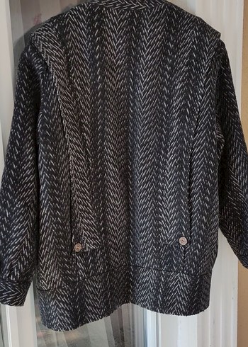 Düğmeli siyah üzeri beyaz desenli vintage Ceket M - Görsel 8