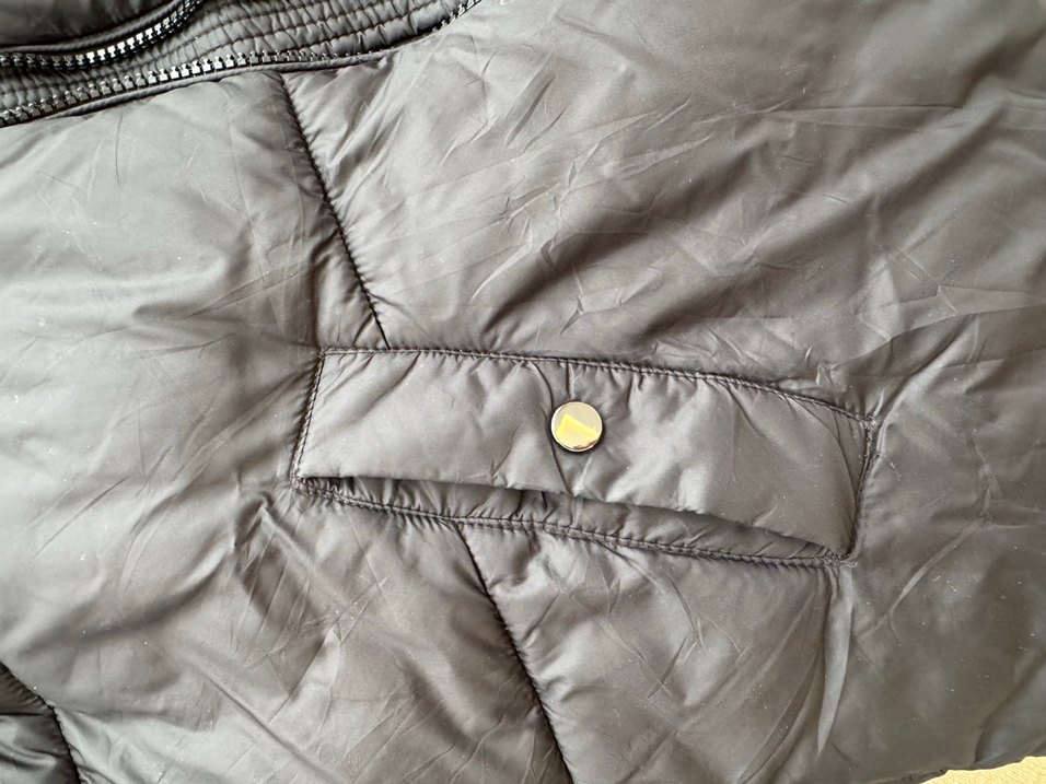 Siyah Kapüşonlu Kadın Kışlık Şişme Mont Xs-S Beden için Uyumlu - Görsel 5