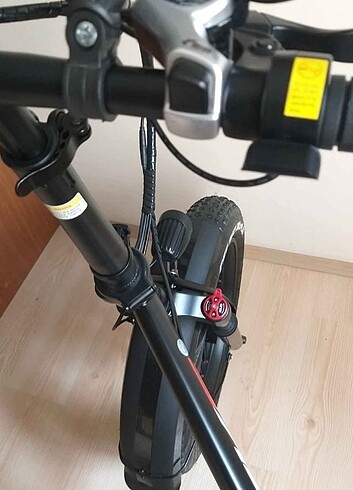 Rks elektrikli katlanır bisikleti