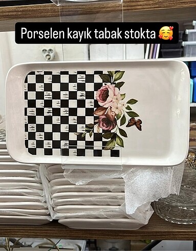 Porselen kayık tabak