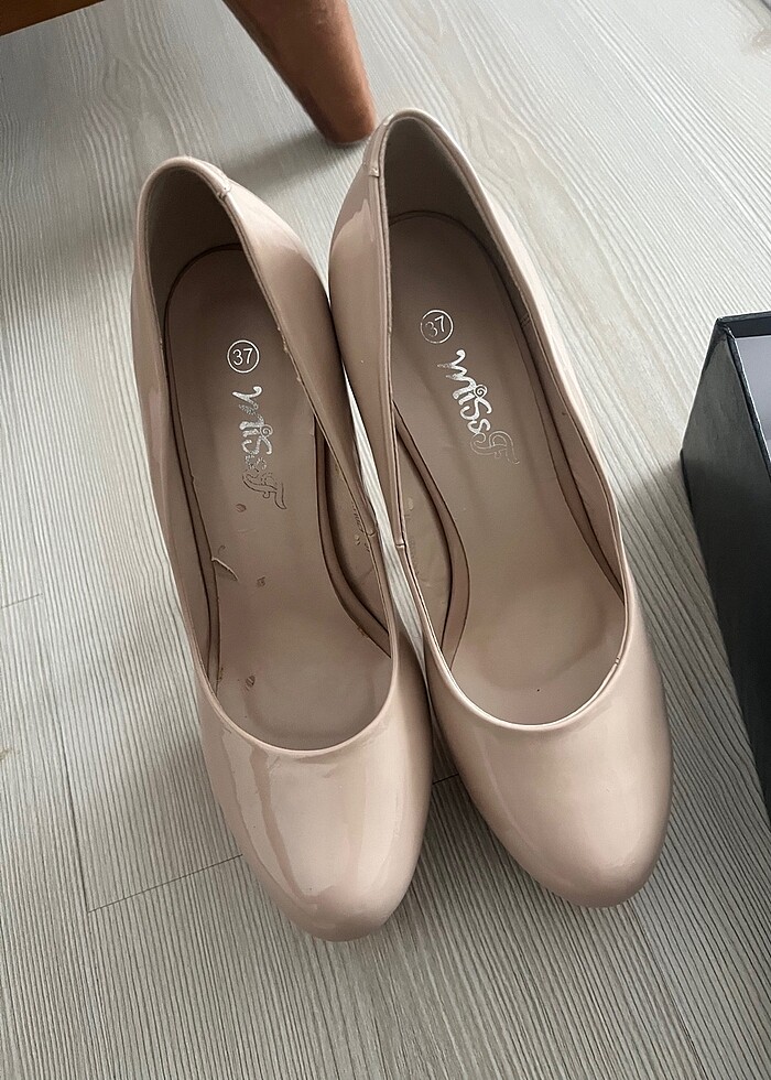 Topuklu ayakkabı - Görsel 3