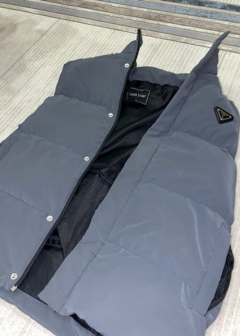 Fermuar ve düğmeli parlayan gri erkek yelek - Görsel 3