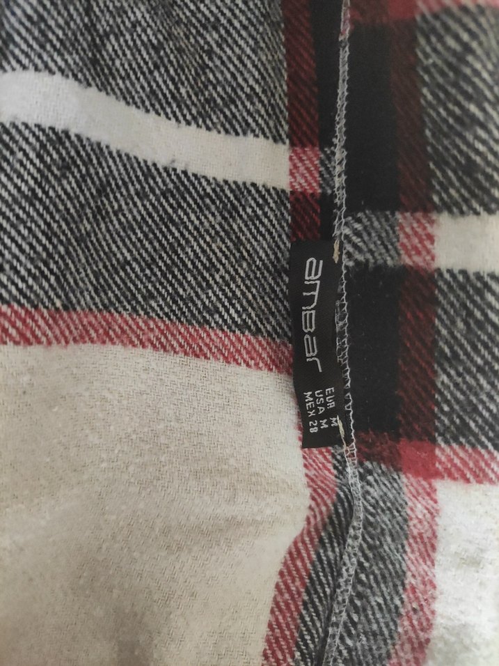 Gri Ekoseli Düğmeli Kadın Gömlek - Görsel 2