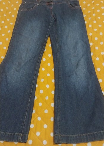 Nakışlı Düğmeli Kız Kot Pantolon - Görsel 3