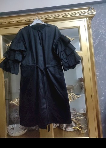 Uzun Siyah Kadın Pelerin Fırfırlı Kollu - Görsel 7