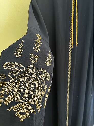 52 Beden 52 beden abaya ferace kumaşı yazlık çok güzel bi kaç kere giyild
