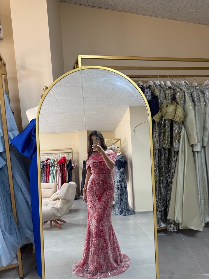 Pembe Drapeli Uzun Glamour Kadın Abiye - Görsel 2