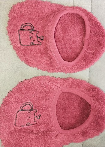 Kız Çocuk Pembe Nakışlı Ev Terliği - Görsel 2