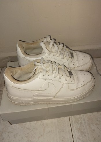 Nike Beyaz Basic Kadin Spor Ayakkabi