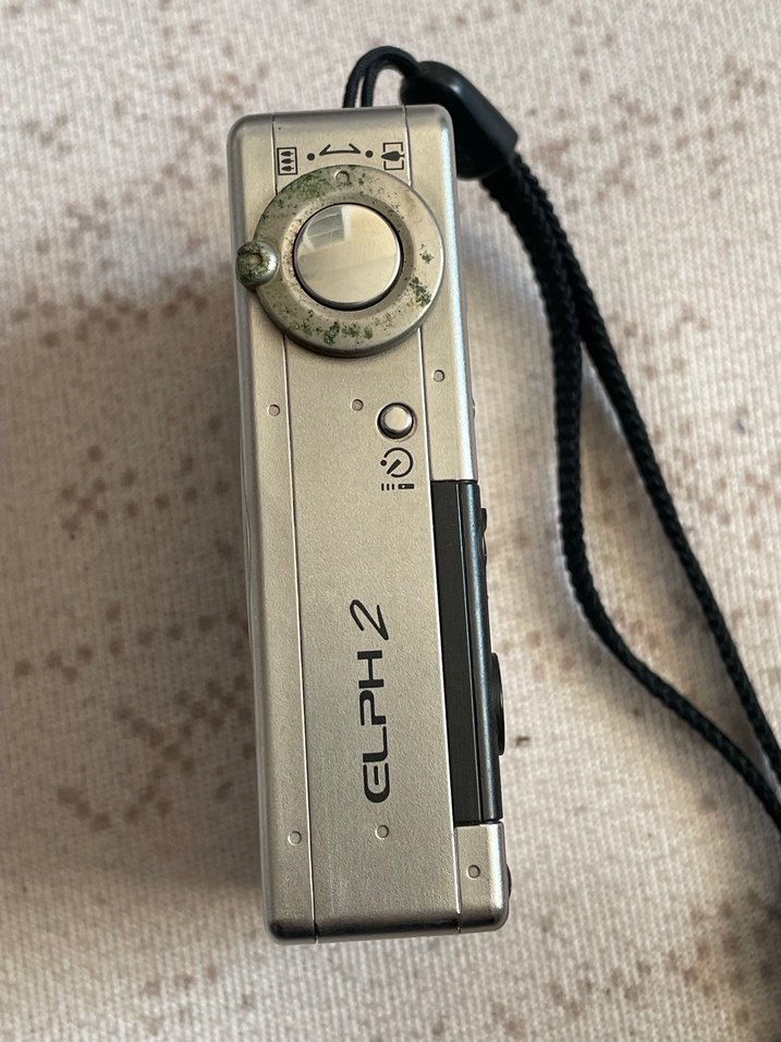 Canon Elph 2 Fotoğraf makinesi - Görsel 4