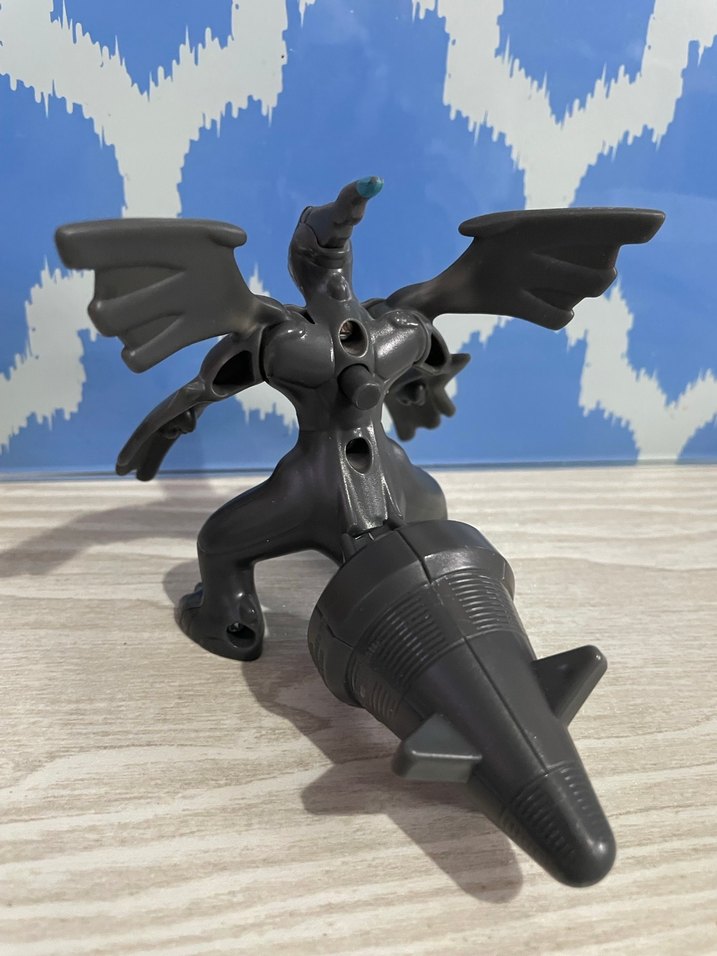 Pokémon 2018 zekrom McDonald's figür koleksiyoncular için - Görsel 3