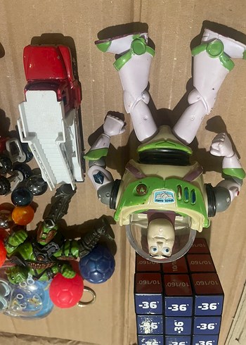 Çeşitli Renkli Oyuncak Seti - Görsel 2