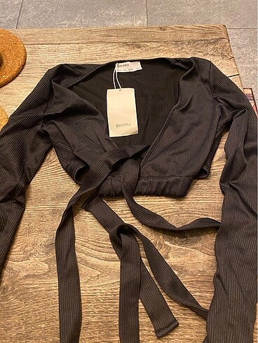BERSHKA etiketli bluz