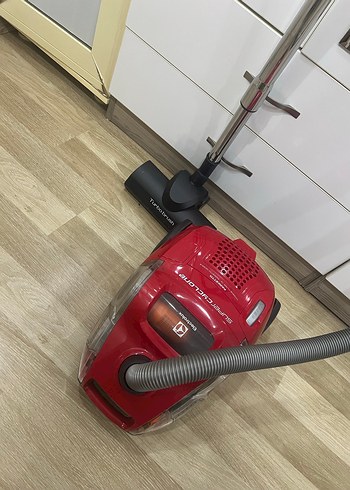 Electrolux Elektrik Süpürge esclr61 model