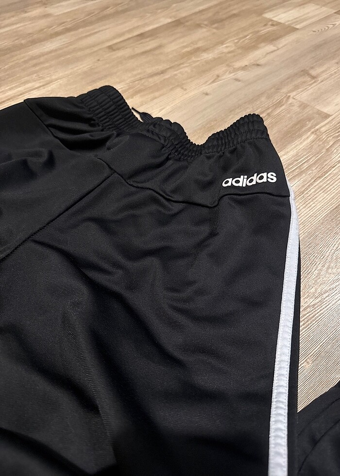 Adidas eşofman takımı - Görsel 3