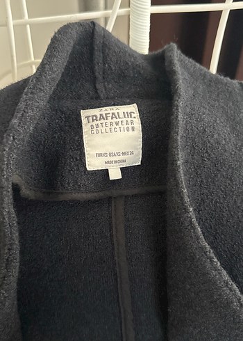 Siyah Midi Kadın Kabanı, Notch Yaka, Rahat Kesim - Görsel 2