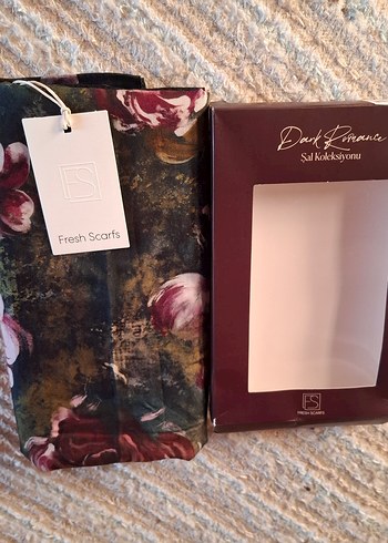 Freshscarfs The Painted Garden Şal koleksiyonu - Görsel 4