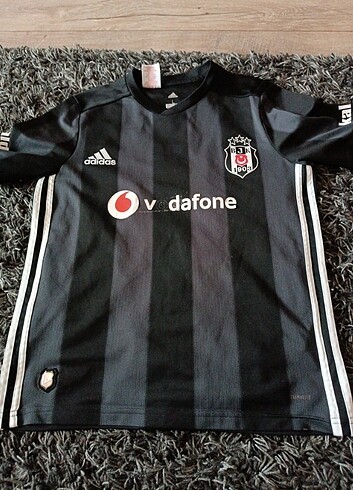 11-12 Yaş Beden Bjk forma
