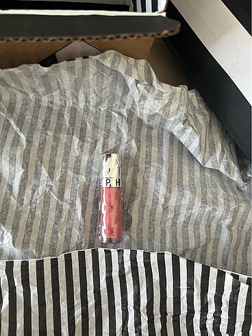  Beden SEPHORA Gloss 07 testerlı