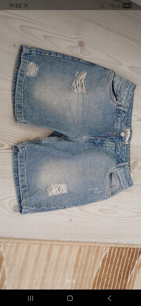 Gri Tonlu Rahat Kesim Mini Kot Şort - Görsel 3