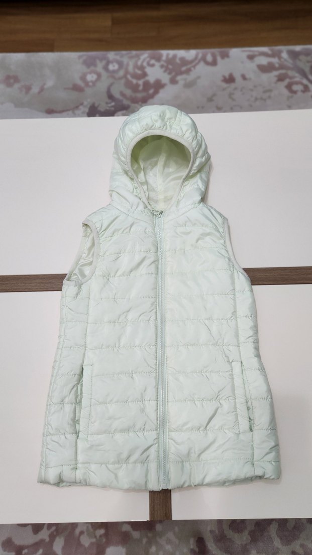 Kız Çocuk Kapüşonlu Açık Yeşil Yelek - Görsel 2