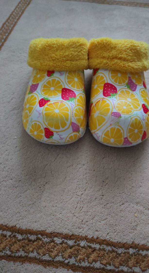 Kız Çocuk Renkli Desenli Sıcak Terlik - Görsel 2