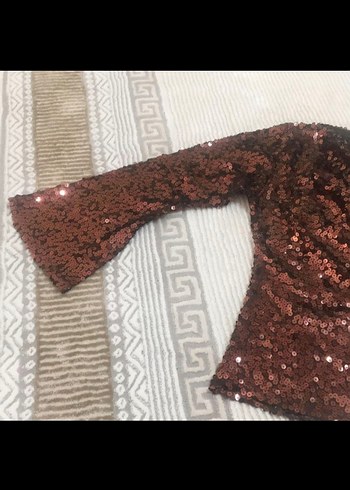 Kahverengi Pullu Kadın Bluz - Görsel 3