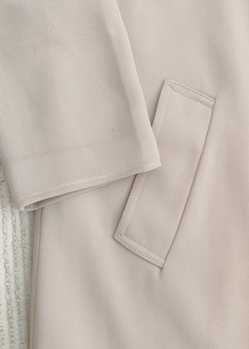 Bej Uzun Kadın Trençkot - Görsel 3