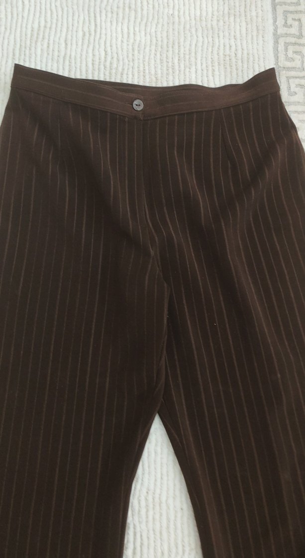 Kadın Kahverengi Piliseli Kumaş Pantolon - Görsel 2