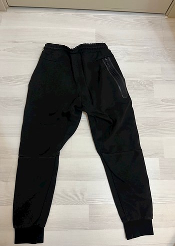 Nike Tech Eşofman Altı - Görsel 2