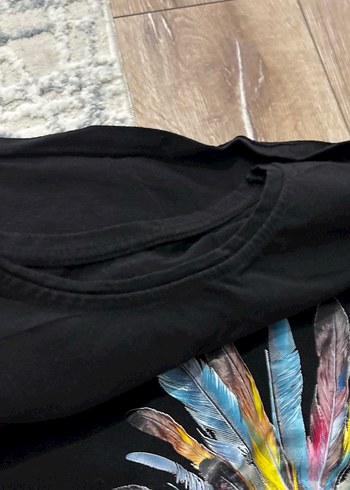 Renkli Baskılı Kısa Kollu Bohem  Tişört - Görsel 2