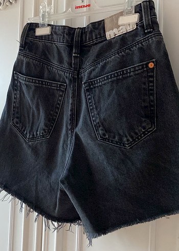 Pamuklu Siyah Kot Şort - Görsel 2